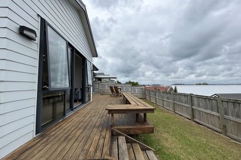 Photo of property in 39 Barcliff Terrace, Gulf Harbour, Whangaparaoa, 0930