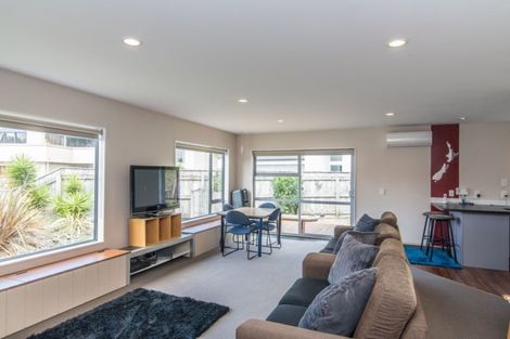 Photo of property in 15 Kennedy Place, Waikanae Beach, Waikanae, 5036