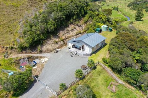 Photo of property in 97 Piko Road, Okoki, Urenui, 4375
