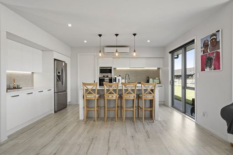 Photo of property in 51 Baxter Michael Crescent, Cambridge, 3434