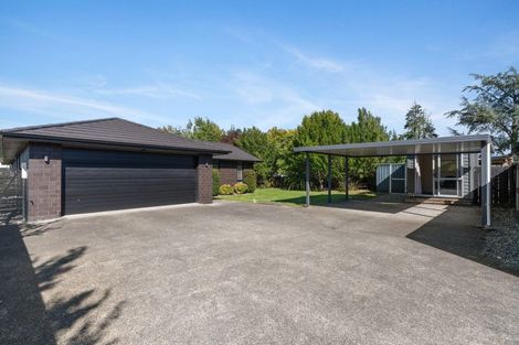 Photo of property in 74 Park Road, Carterton, 5713