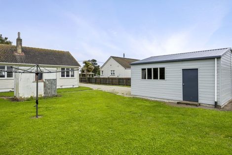 Photo of property in 12 Egmont Street, Patea, 4520