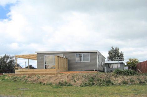 Photo of property in 209 Tamaki Road, Whangamata, 3620