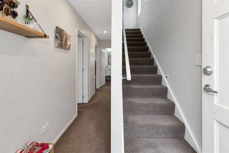 Photo of property in 2a Defoe Place, Waltham, Christchurch, 8023
