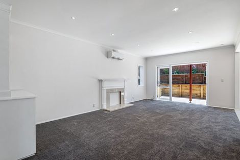 Photo of property in 3/26a Penning Road, Castor Bay, Auckland, 0620