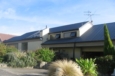 Photo of property in 44 Leeward Drive, Whitby, Porirua, 5024