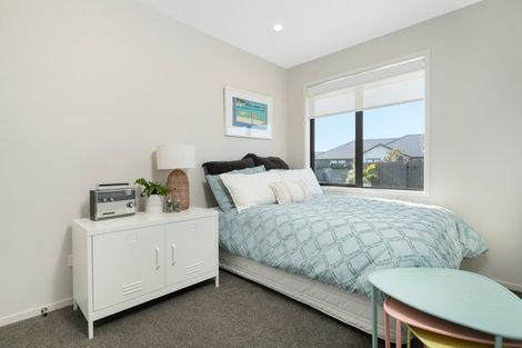 Photo of property in 2 Pimelea Street, Papamoa Beach, Papamoa, 3118