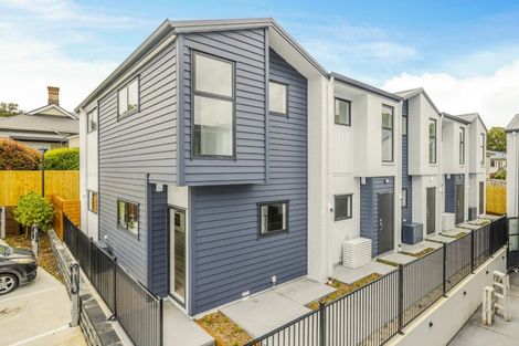 Photo of property in 17d East Street, Pukekohe, 2120