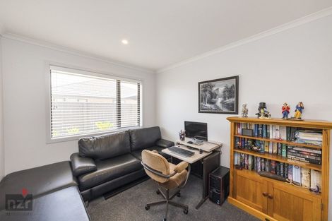 Photo of property in 84 Pascal Street, Takaro, Palmerston North, 4412