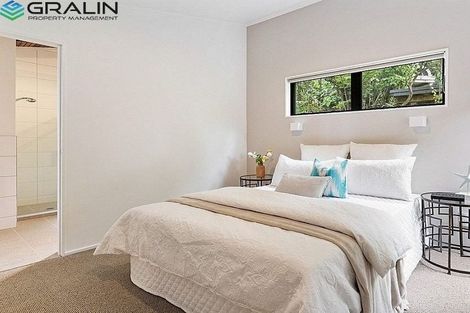 Photo of property in 52 Takahe Road, Titirangi, Auckland, 0604