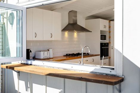 Photo of property in 41 Simpson Road, Papamoa Beach, Papamoa, 3118