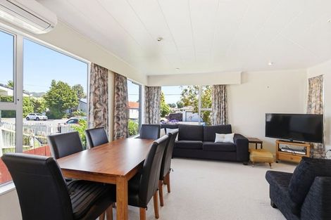 Photo of property in 3 Gordon Street, Avalon, Lower Hutt, 5011