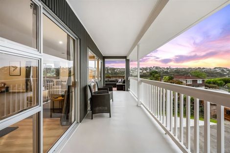 Photo of property in 22 Realm Place, Massey, Auckland, 0614