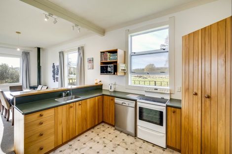 Photo of property in 1519 Raukawa Road, Raukawa, Hastings, 4174