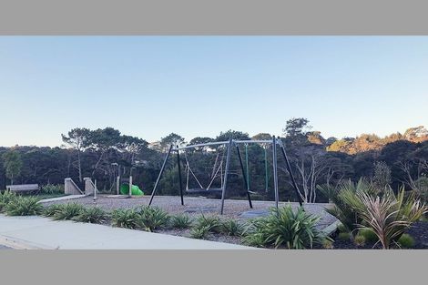 Photo of property in 35 Waka Street, Albany Heights, Auckland, 0632