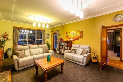 Photo of property in 7091 South Road, Warea, New Plymouth, 4381