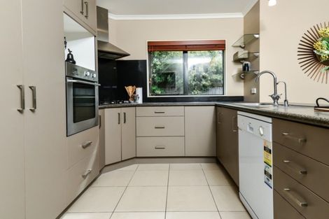 Photo of property in 8 Henley Court, Huntington, Hamilton, 3210