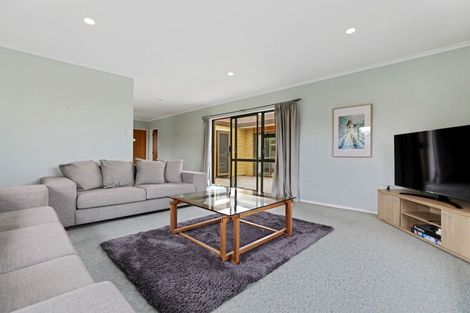 Photo of property in 2/69 Ngamotu Road, Hilltop, Taupo, 3330