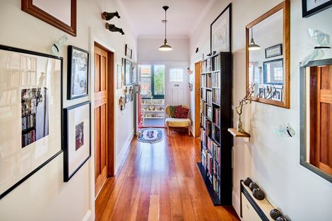 Photo of property in 21 Campbell Terrace, Petone, Lower Hutt, 5012