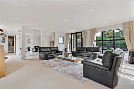 Photo of property in 7 Eynsham Court, Dannemora, Auckland, 2016