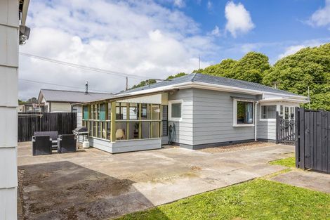 Photo of property in 64 Sylvan Street, Hillmorton, Christchurch, 8024