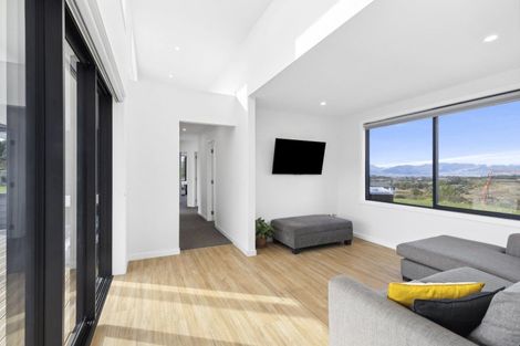 Photo of property in 2 Mahoe Close, Upper Moutere, 7173