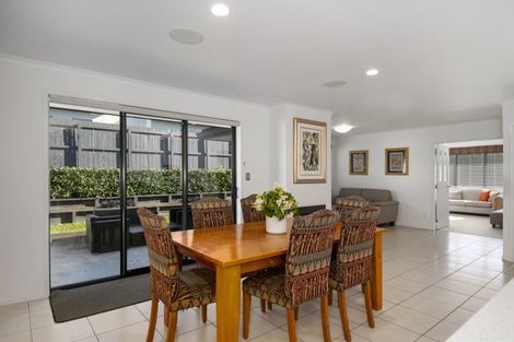 Photo of property in 36 Inverness Drive, Pyes Pa, Tauranga, 3112