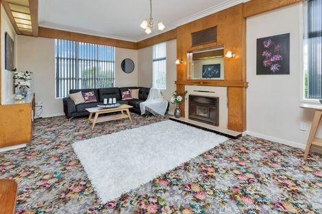 Photo of property in 99 Onerahi Road, Onerahi, Whangarei, 0110