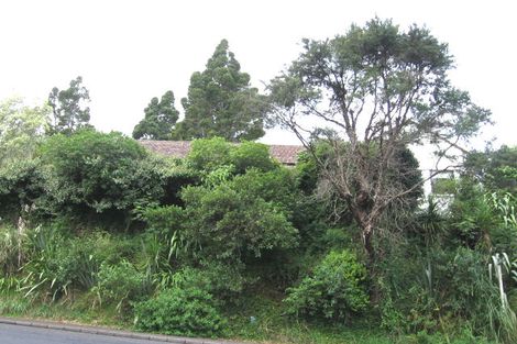 Photo of property in 80 Woodlands Park Road, Titirangi, Auckland, 0604