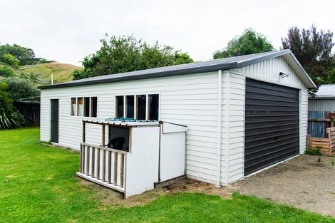 Photo of property in 22 Hooper Street, Tamarau, Gisborne, 4010