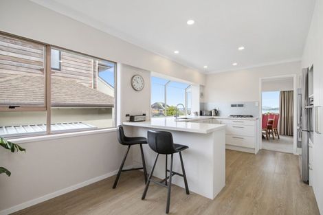 Photo of property in 3 Camwell Close, Bucklands Beach, Auckland, 2012