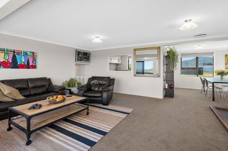 Photo of property in 5 Rangikatea Road, Omori, Turangi, 3381