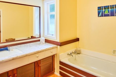 Photo of property in 21 Lupin Terrace, Tawa, Wellington, 5028