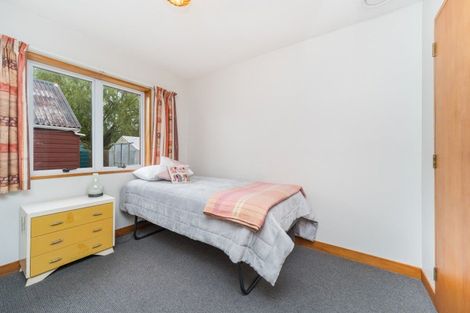 Photo of property in 32 Pioneer Highway, Awapuni, Palmerston North, 4412
