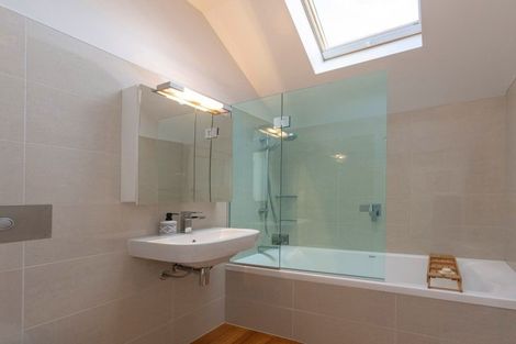 Photo of property in 63 Brougham Street, Mount Victoria, Wellington, 6011