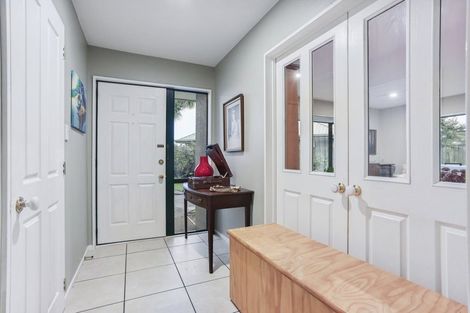 Photo of property in 4 Gibbs Drive, Woodend, 7610