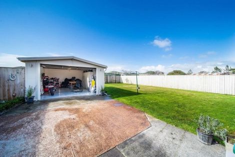 Photo of property in 68 Bader Drive, Mangere, Auckland, 2022