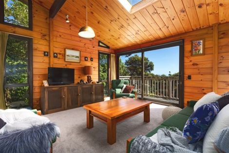Photo of property in 88 Motuhara Road, Plimmerton, Porirua, 5026