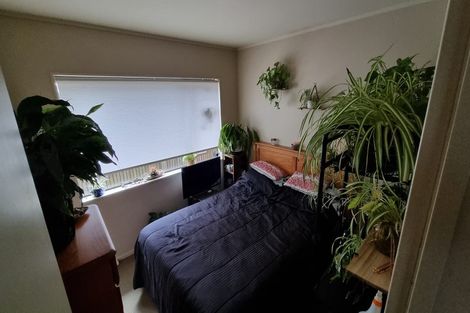 Photo of property in 17 Old Park Place, Takanini, 2112