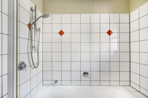 Photo of property in 6 Williams Street, Marewa, Napier, 4110