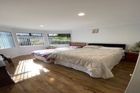 Photo of property in 39 Lansell Drive, East Tamaki Heights, Auckland, 2016