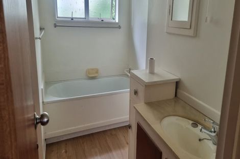 Photo of property in 2/23 Maxwell Street, Riccarton, Christchurch, 8041