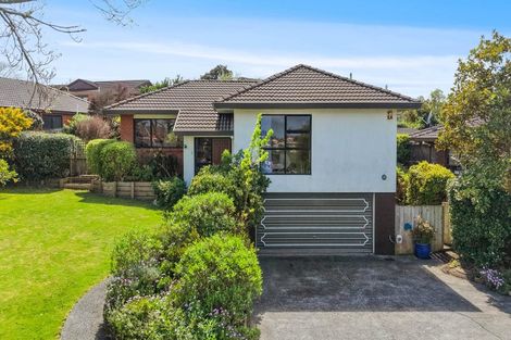 Photo of property in 57 Mirrabooka Avenue, Botany Downs, Auckland, 2010