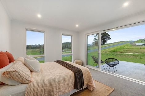 Photo of property in 35 Weka Street, Mangawhai, 0505