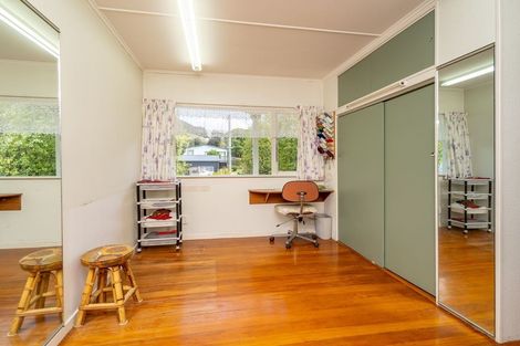 Photo of property in 1 Waikana Street, Broad Bay, Dunedin, 9014