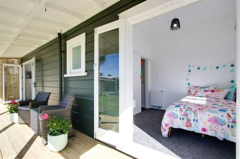 Photo of property in 48 Latham Street, Napier South, Napier, 4110