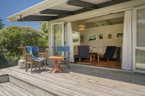 Photo of property in 13 Wigmore Crescent, Hahei, Whitianga, 3591