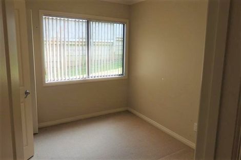 Photo of property in 21 Parkhaven Drive, Rosehill, Papakura, 2113