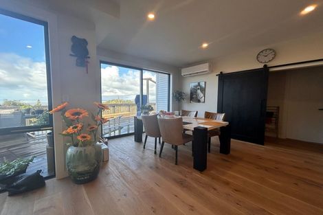 Photo of property in 645-649 South Titirangi Road, Titirangi, Auckland, 0604