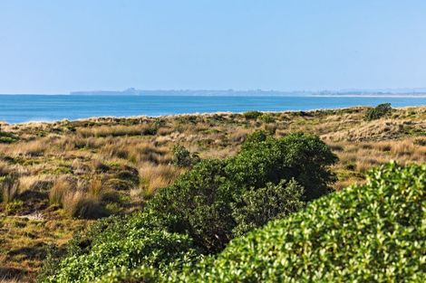 Photo of property in 3/201 Oceanbeach Road, Mount Maunganui, 3116